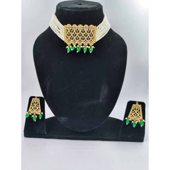AD Chik set  with earrings big pandent Jali design in green ck-003