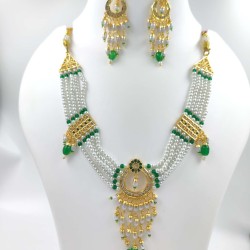 Micro gold plated necklace with earrings green colour NE-350-005