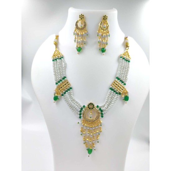 Micro gold plated necklace with earrings green colour NE-350-005