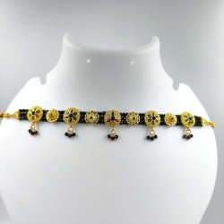 3 line crystal chokers 9 meena pandent in black colour
