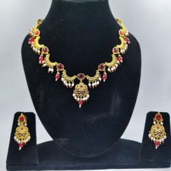 AD Necklace with earrings half moon and oval design in gulabi colour NE-005