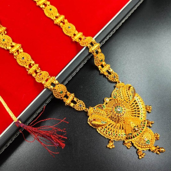 Traditional Gold Gerua Necklace with Intricate Pendant Design MH009