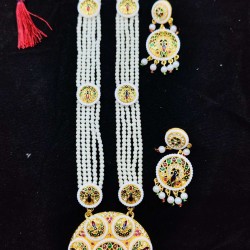 Maharani Haar with earrings kundan and pearl design 8 circles design with peacock motif (MH-170-004)