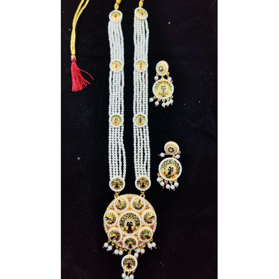 Maharani Haar with earrings kundan and pearl design 8 circles design with peacock motif (MH-170-004)