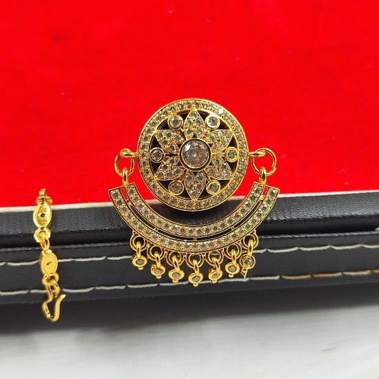 Traditional Rajasthani AD Tika Rakhdi IN Chakri Design With White Stone Border| Bridal Borla Maang Tikka –TR 002