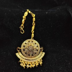 Traditional Rajasthani AD Tika Rakhdi IN Chakri Design With White Stone Border| Bridal Borla Maang Tikka –TR 002