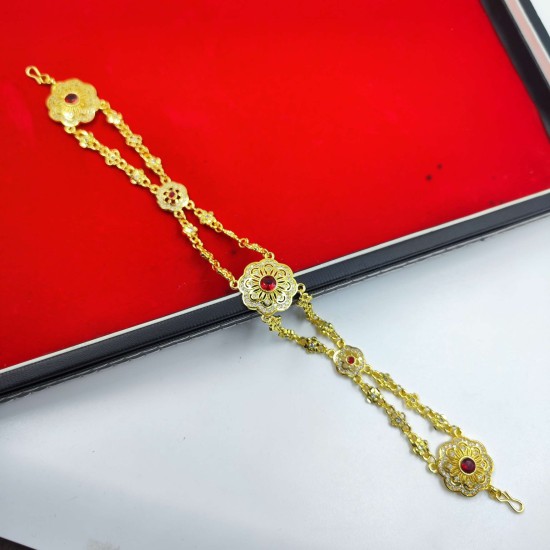 AD Shishfool Mathapatti Flower Motif Design With Star Chain In Red Colour SF-021